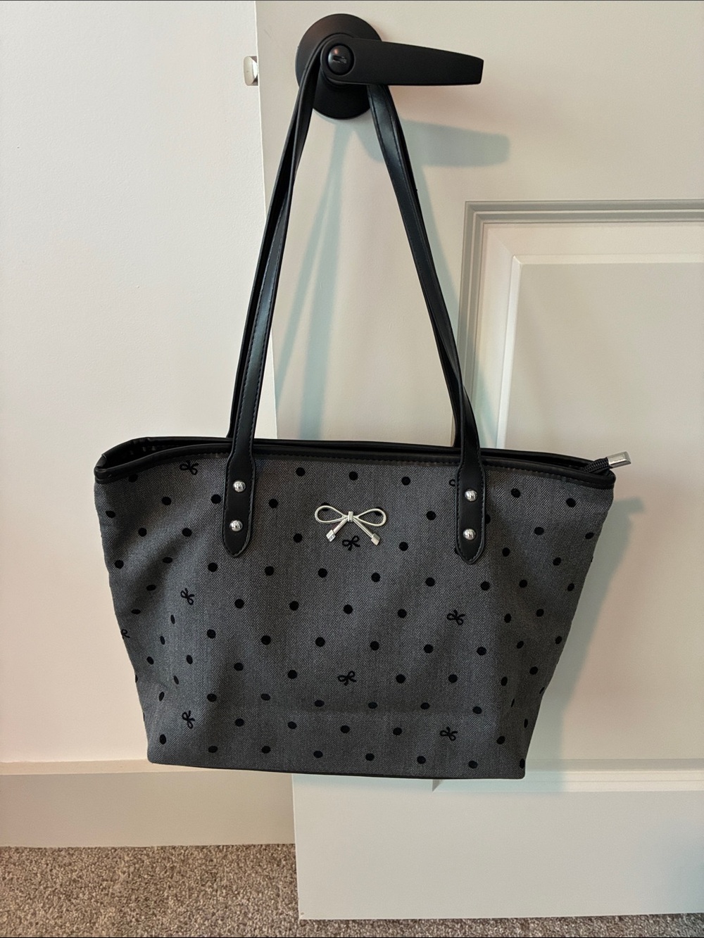 SHEIN Charcoal Polka Dot Tote with Silver Bow Accent